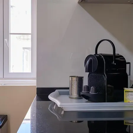 아파트 Nomad's Downtown - 3bdr S Juliao 리스본